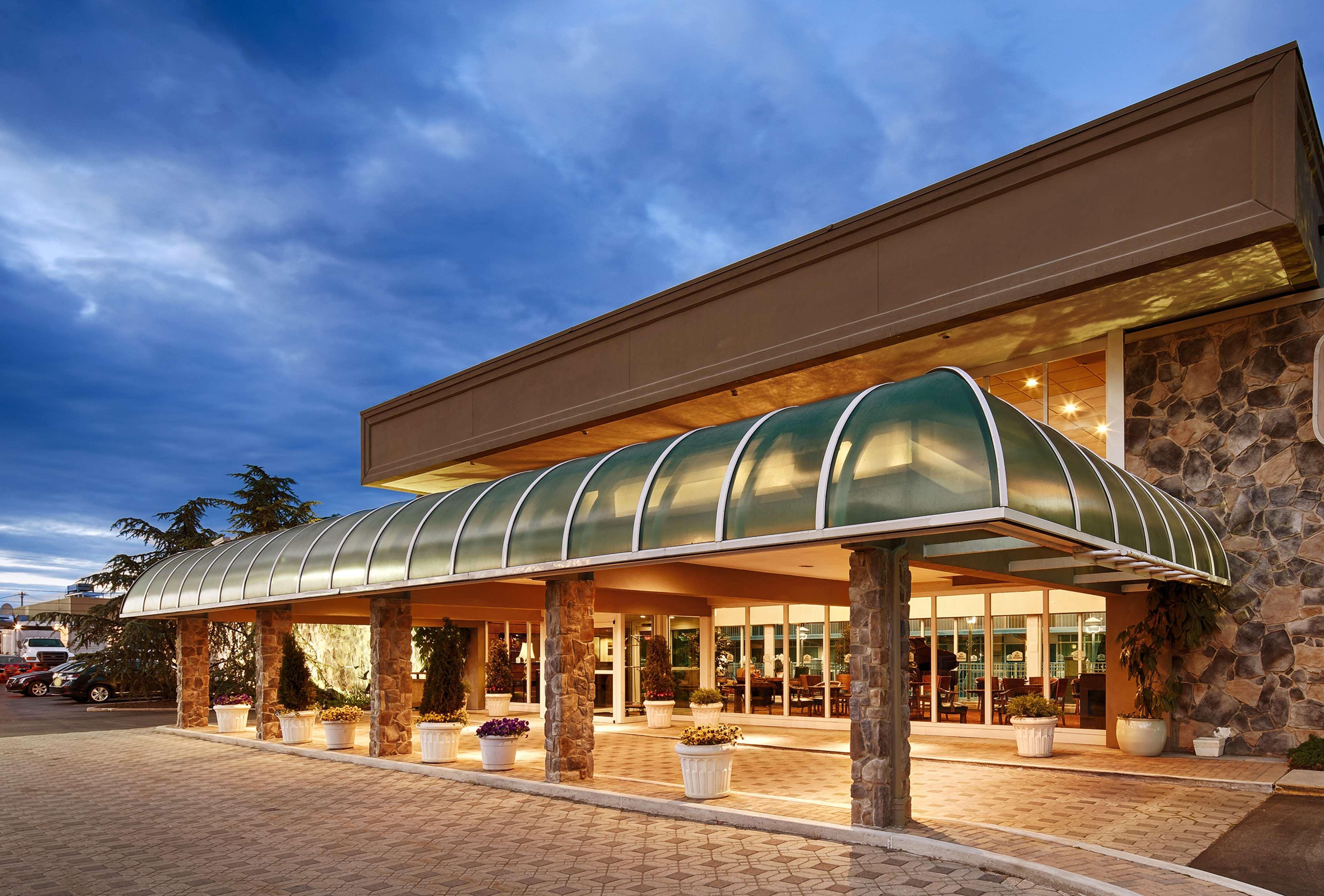 Brandywine Valley Inn Surestay Plus By Best Western ウィルミントン エクステリア 写真
