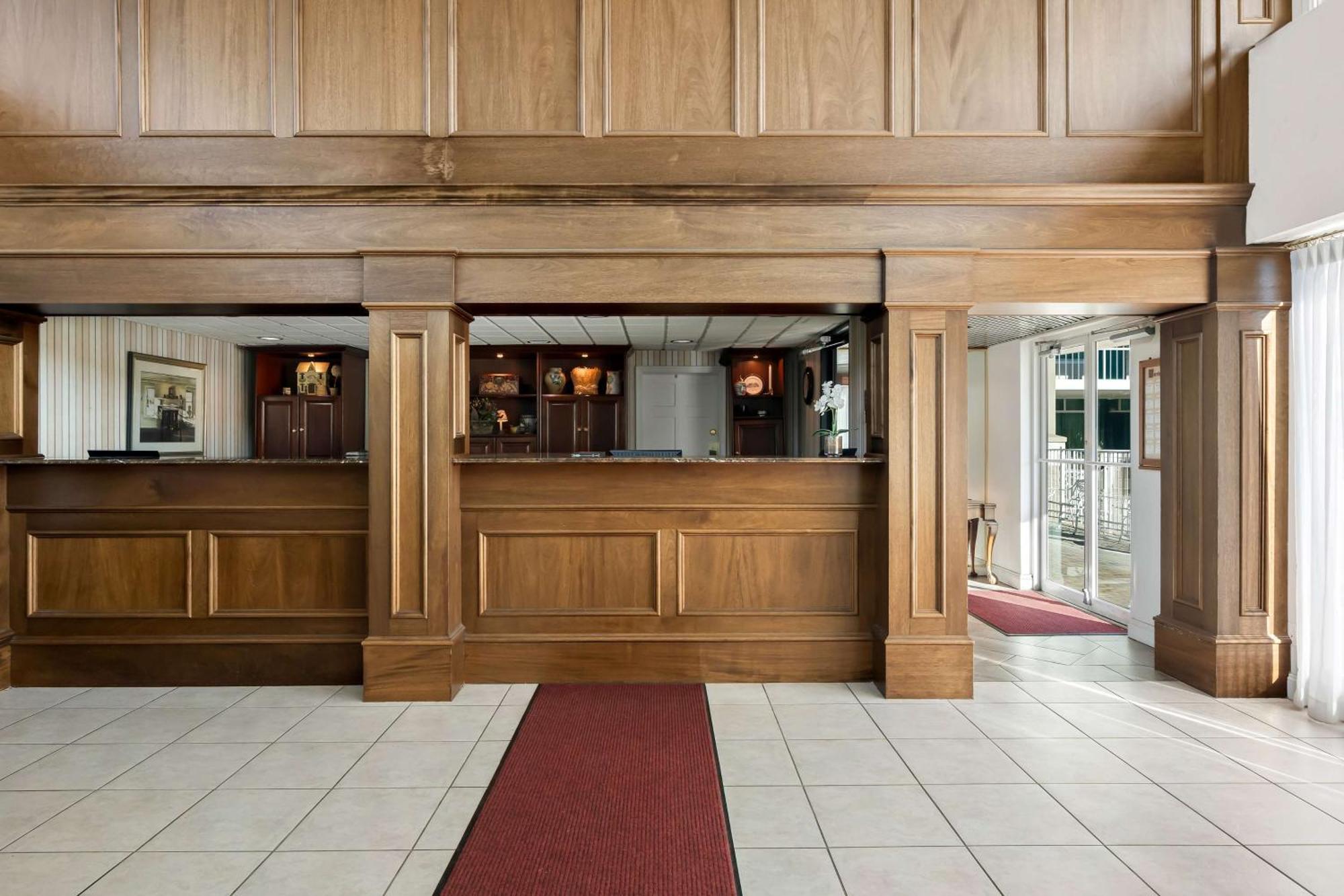Brandywine Valley Inn Surestay Plus By Best Western ウィルミントン エクステリア 写真