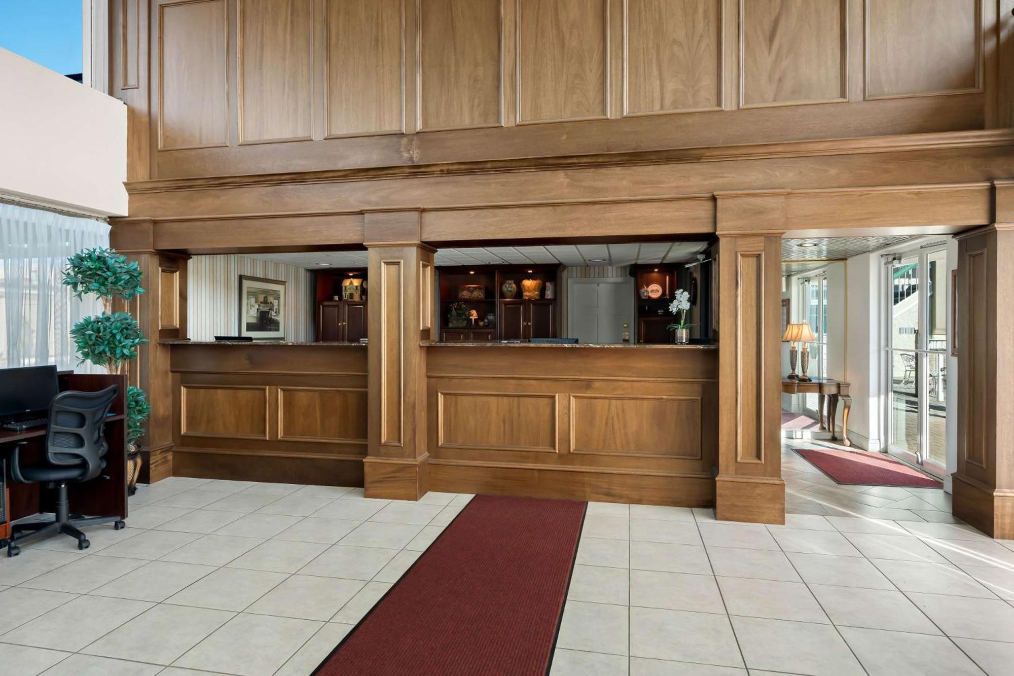 Brandywine Valley Inn Surestay Plus By Best Western ウィルミントン エクステリア 写真