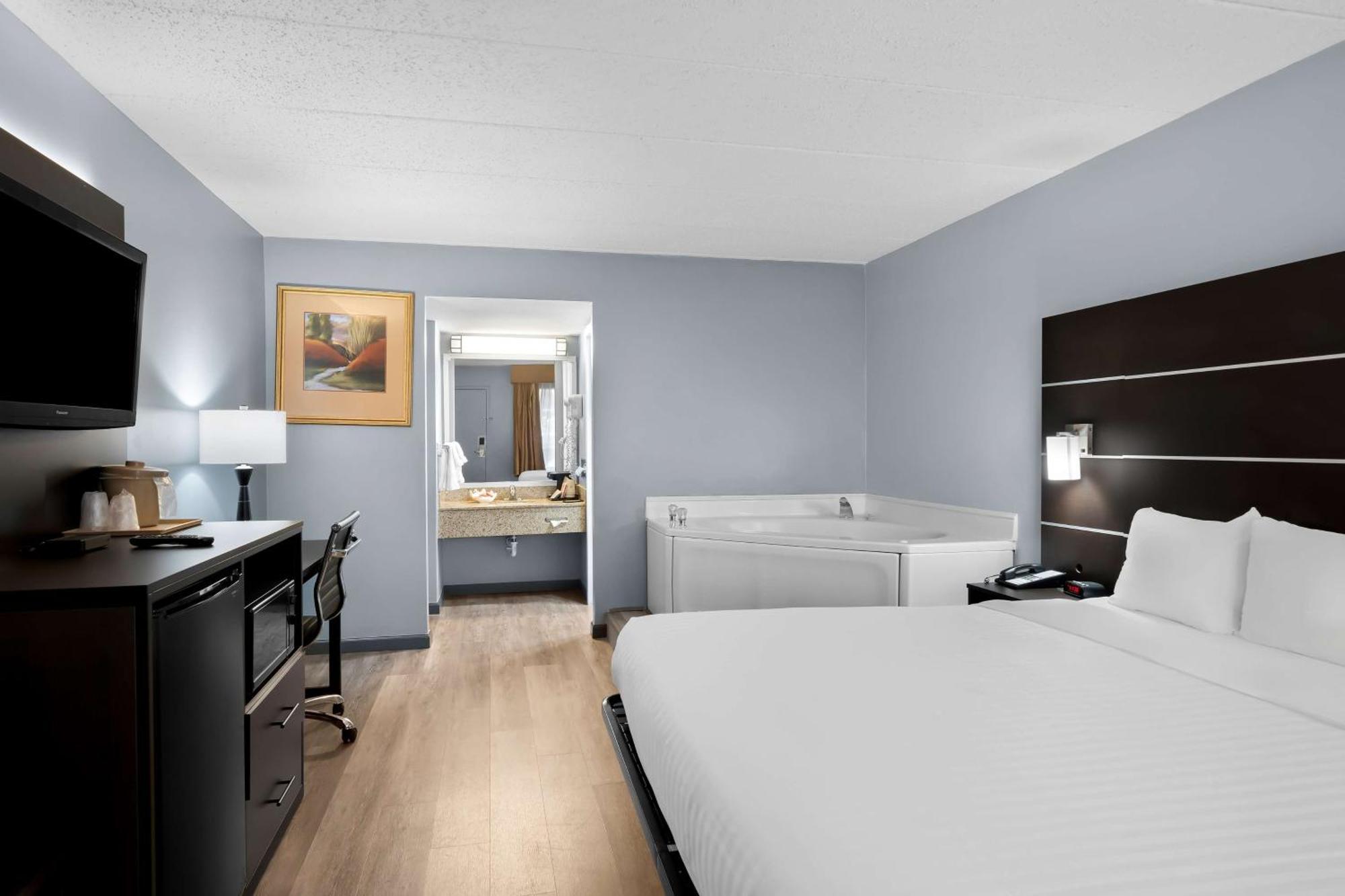 Brandywine Valley Inn Surestay Plus By Best Western ウィルミントン エクステリア 写真