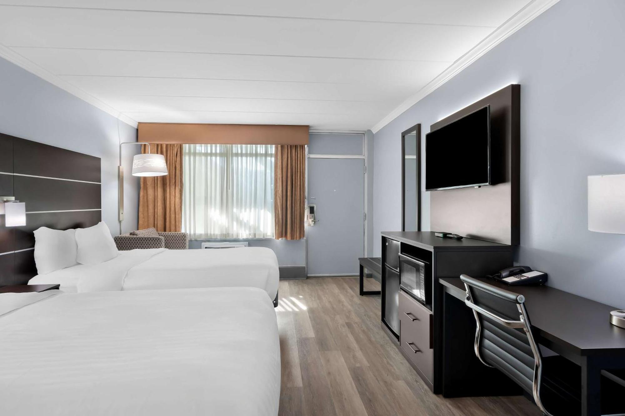 Brandywine Valley Inn Surestay Plus By Best Western ウィルミントン エクステリア 写真